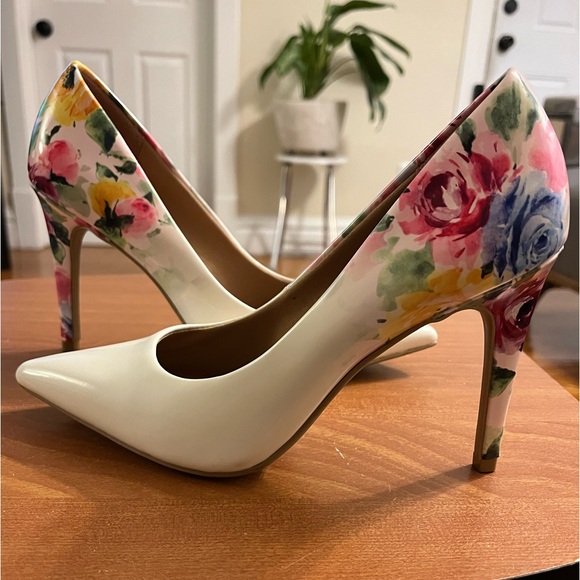 Christian Siriano Shoes - Christian Siriano 4in Heels